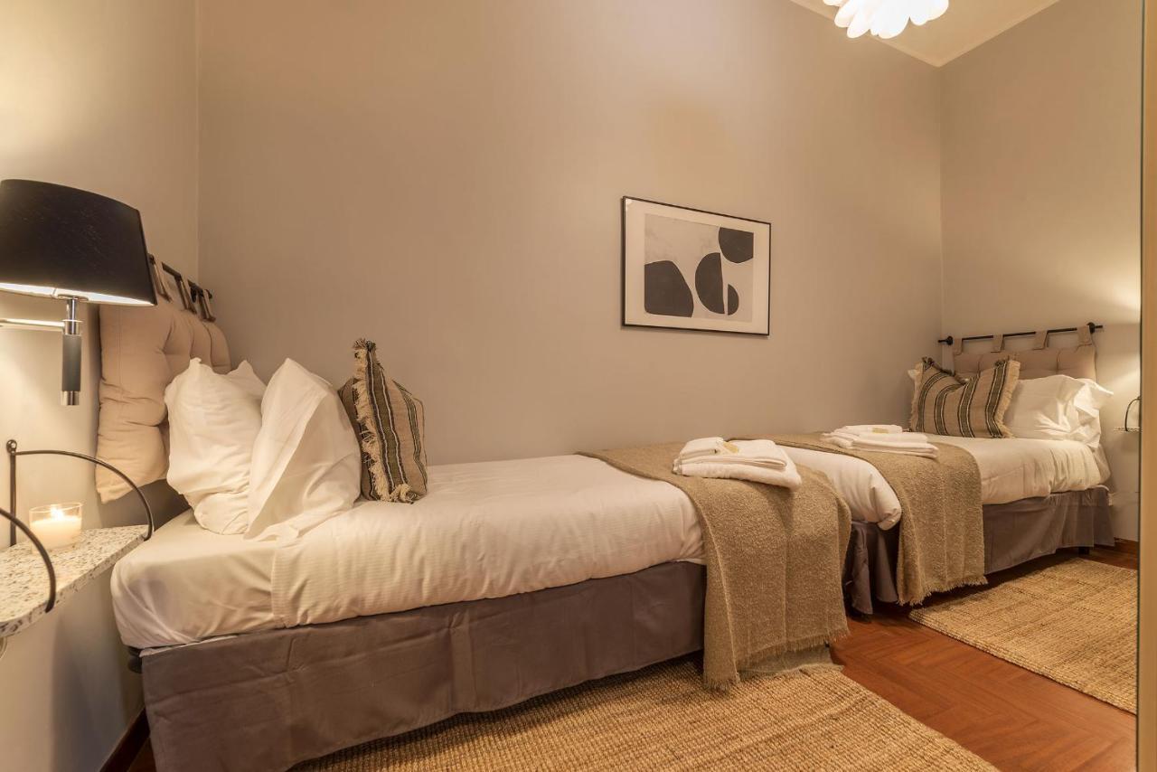 Lively Roma Trastevere Renovated Apartment - FromhometoRom Eksteriør billede