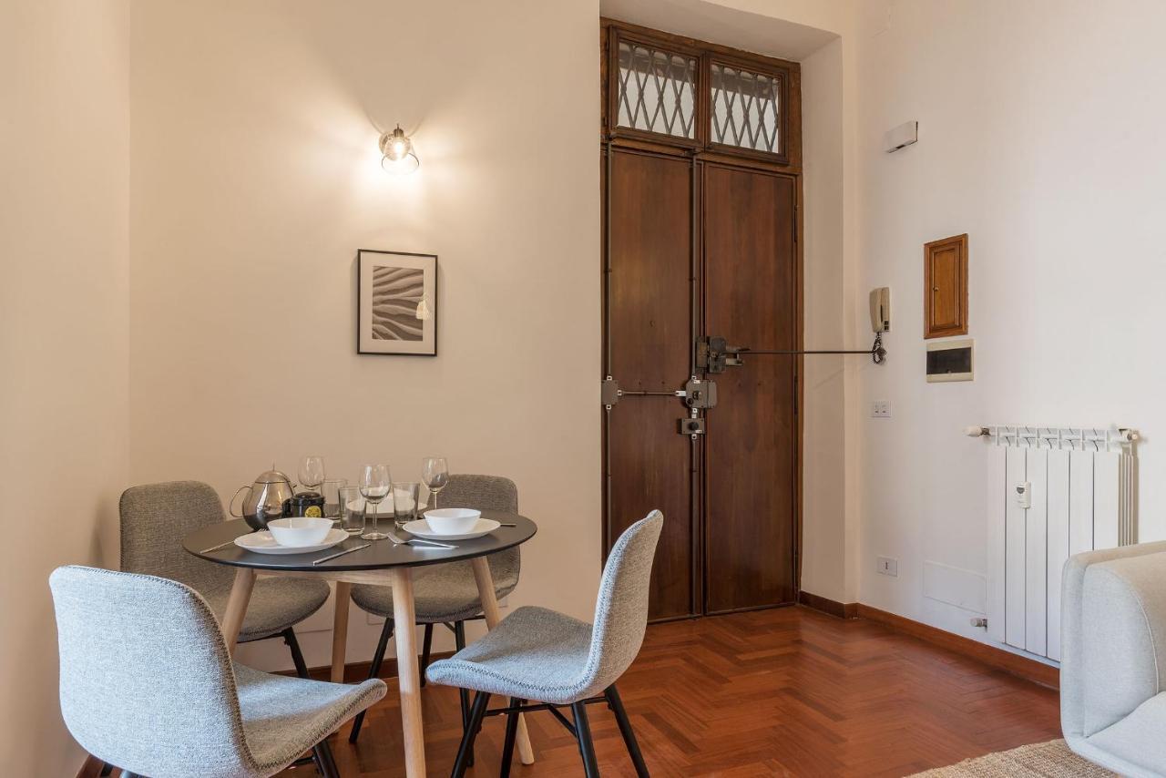 Lively Roma Trastevere Renovated Apartment - FromhometoRom Eksteriør billede