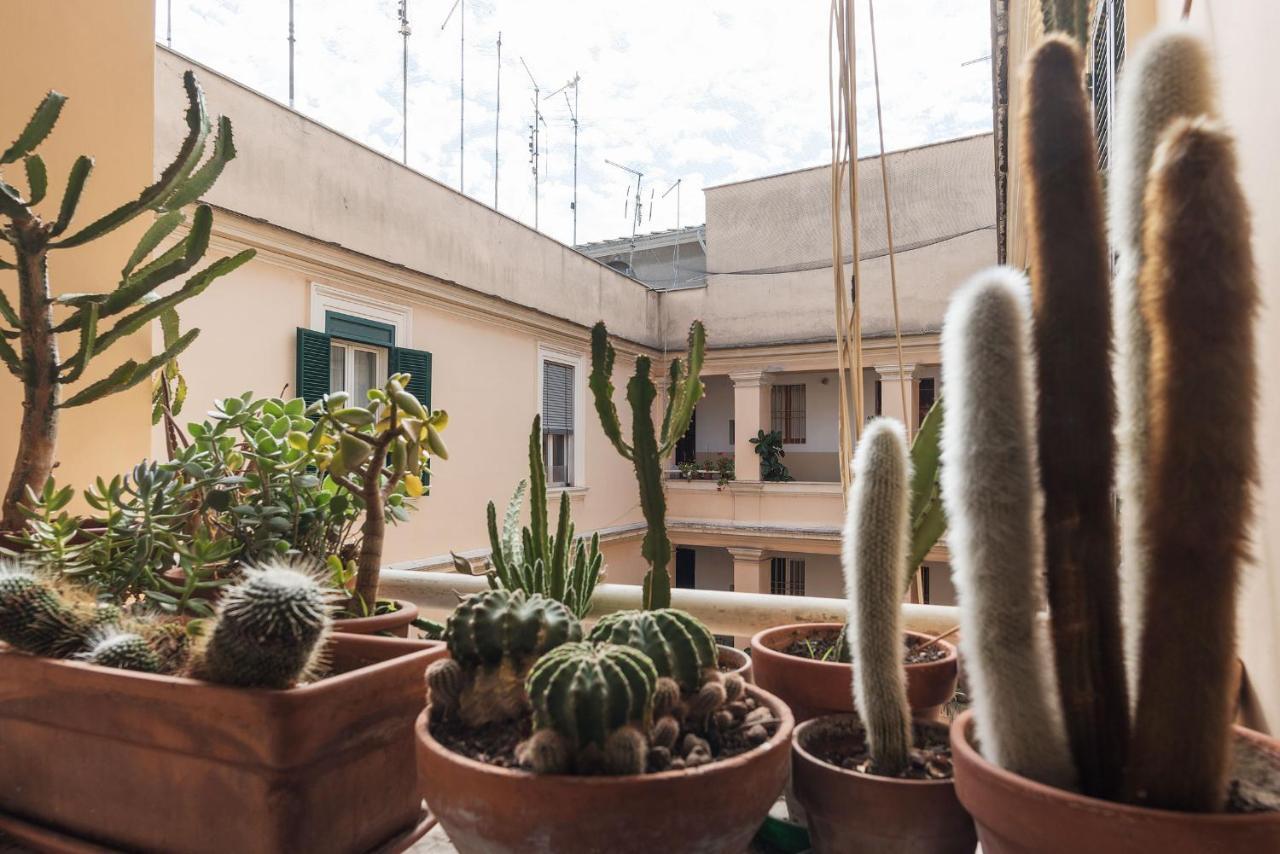 Lively Roma Trastevere Renovated Apartment - FromhometoRom Eksteriør billede
